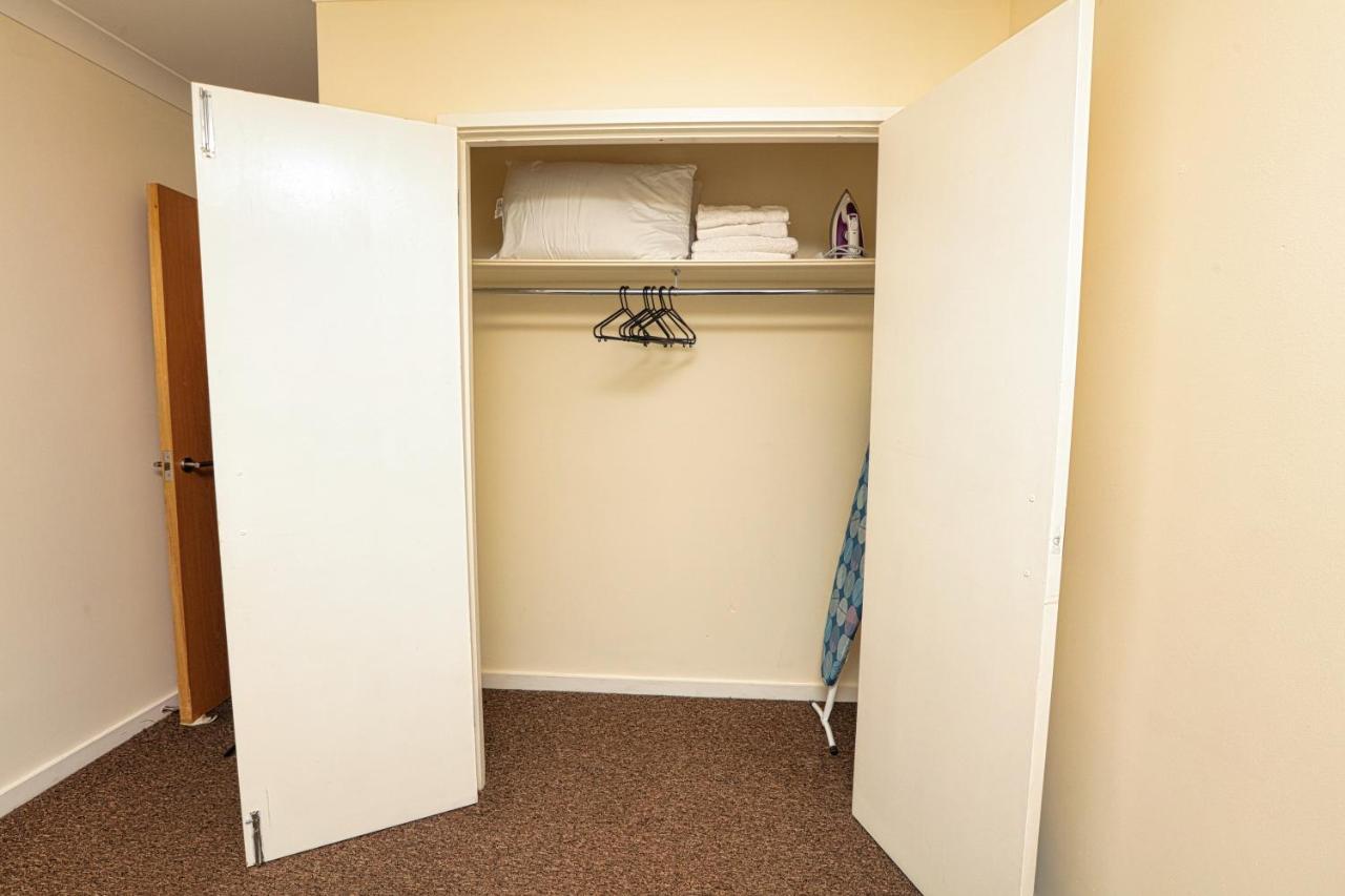 Surespring Apartment Erith 外观 照片