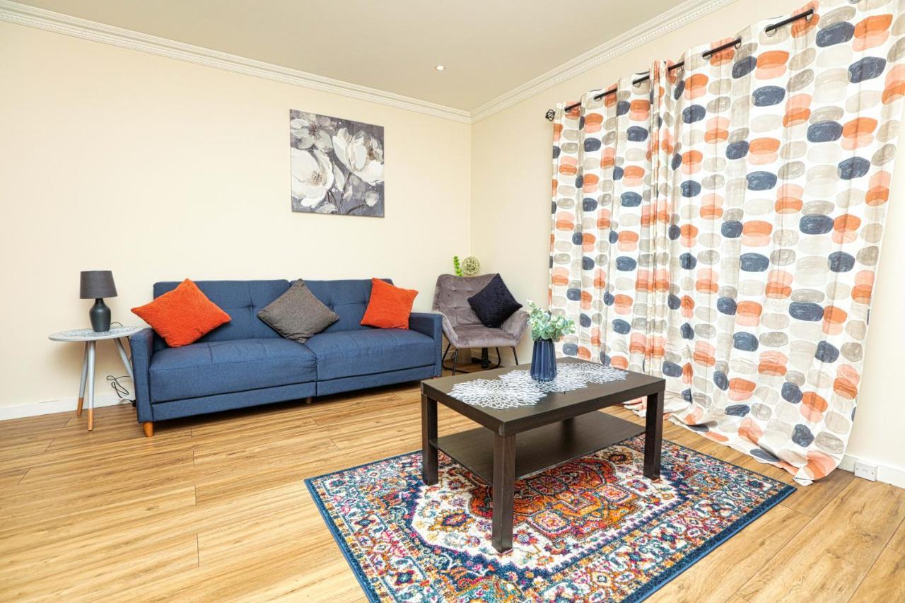 Surespring Apartment Erith 外观 照片